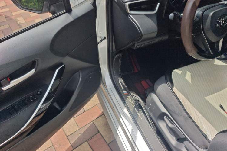 Used Toyota Levin 2021 Dual-Motor 1.8H E-CVT Leading Edition Driver Seat