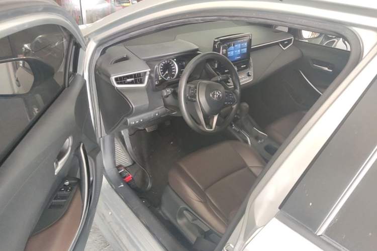 Used Toyota Levin 2021 Dual-Engine 1.8H E-CVT Luxury Edition Driver Seat