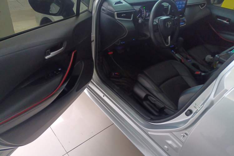 Used Toyota Levin 2021 Dual-Motor 1.8H E-CVT Sport Edition Driver Seat