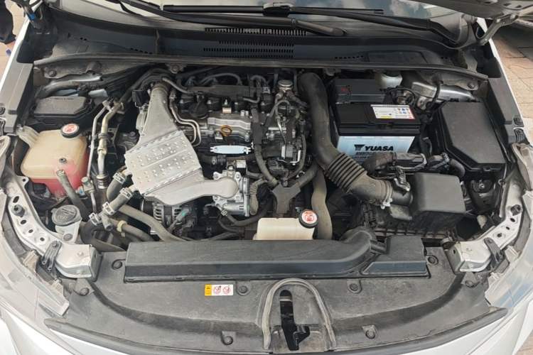 Used Toyota Levin 2021 185T CVT Luxury Edition Engine Bay