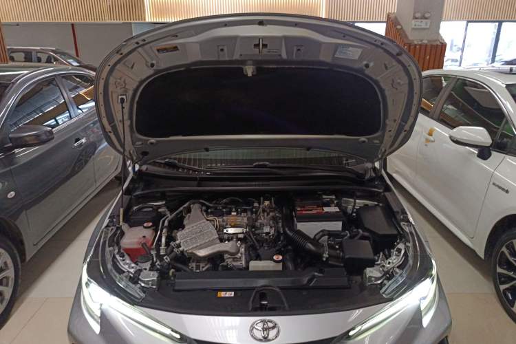 Used Toyota Levin 2021 185T CVT Sport Edition Engine Bay