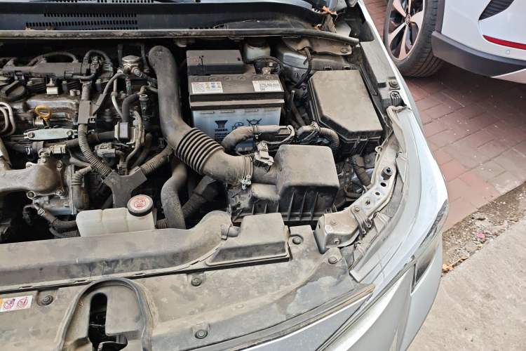 Used Toyota Levin 2021 185T CVT Luxury Edition Engine Bay Left