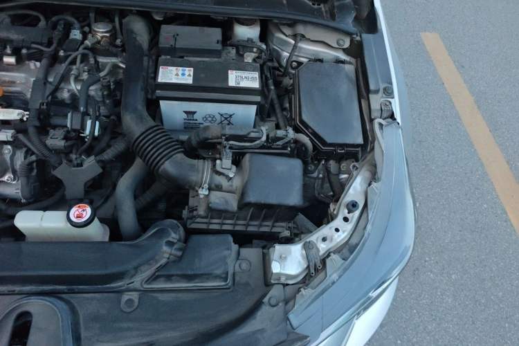 Used Toyota Levin 2021 185T CVT Luxury Edition Engine Bay Left