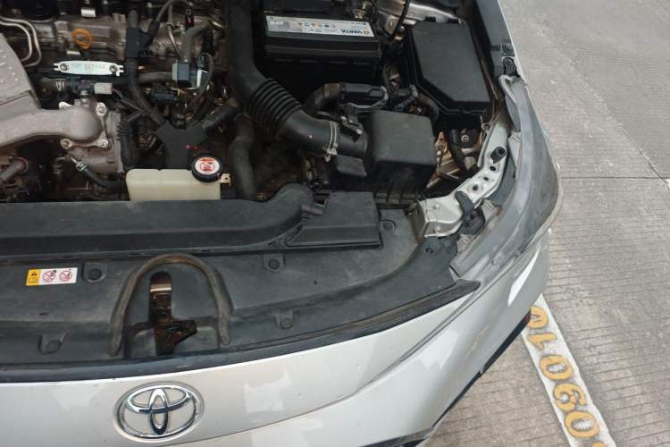 Used Toyota Levin 2021 185T CVT Sport Edition Engine Bay Left