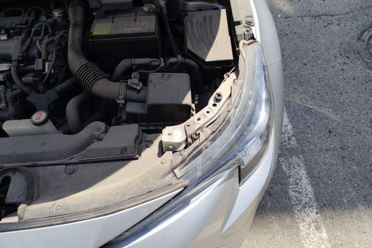 Used Toyota Levin 2021 185T CVT Entry-Level Version Engine Bay Left