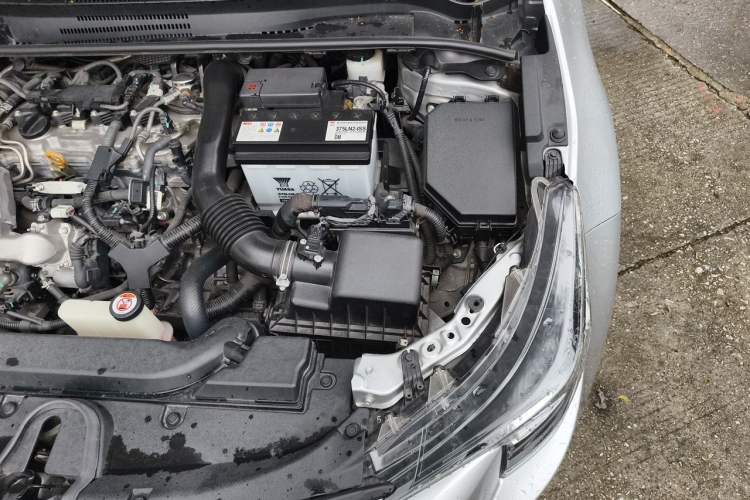 Used Toyota Levin 2021 185T CVT Luxury Edition Engine Bay Left