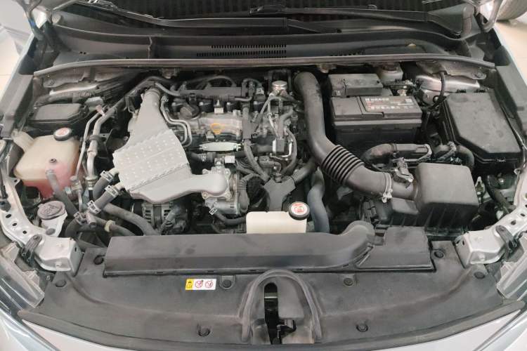 Used Toyota Levin 2021 185T CVT Luxury Edition Engine Bay