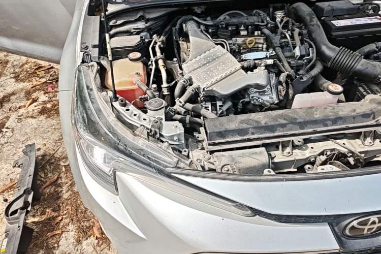 Used Toyota Levin 2021 185T CVT Luxury Edition Engine Bay Right