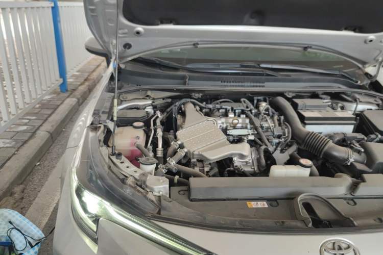 Used Toyota Levin 2021 185T CVT Sport Edition Engine Bay Right