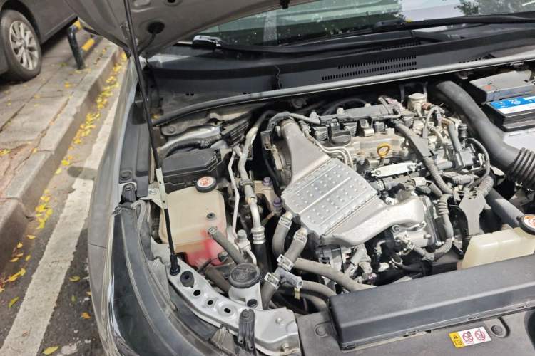 Used Toyota Levin 2021 185T CVT Luxury Edition Engine Bay Right