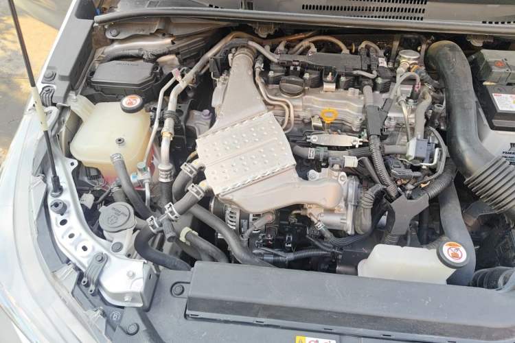 Used Toyota Levin 2021 185T CVT Sport Edition Engine Bay Right