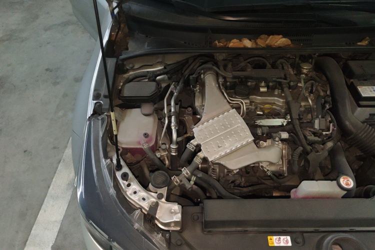 Used Toyota Levin 2021 185T CVT Luxury Edition Engine Bay Right