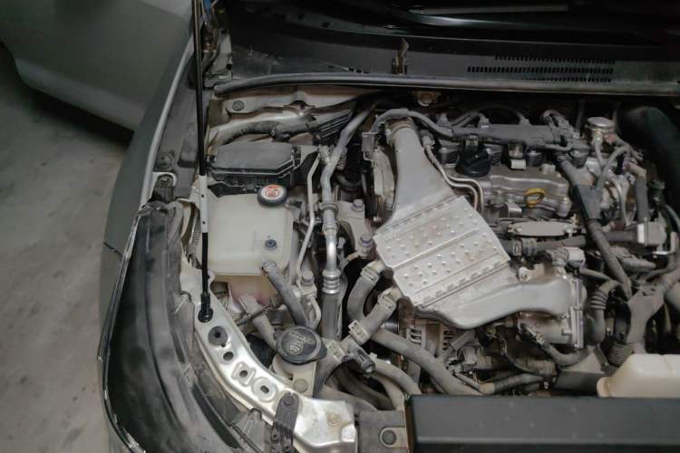 Used Toyota Levin 2021 185T CVT Luxury Edition Engine Bay Right