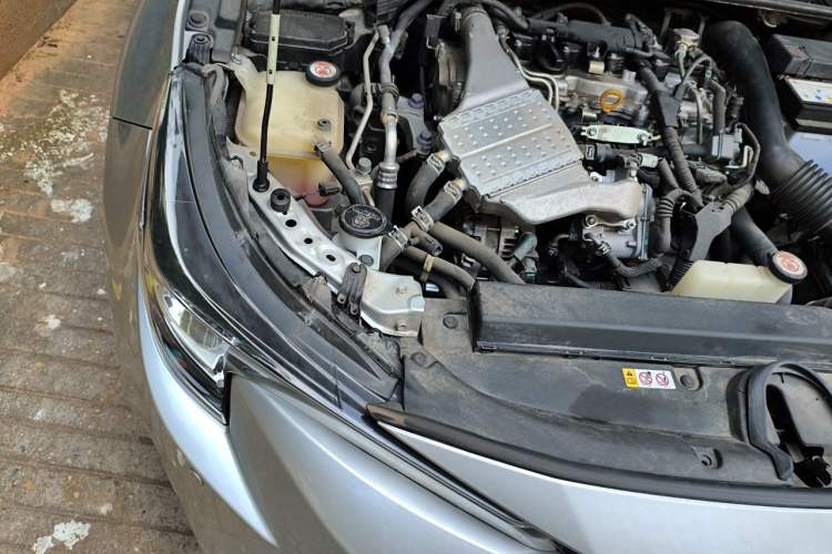 Used Toyota Levin 2021 185T CVT Luxury Edition Engine Bay Right