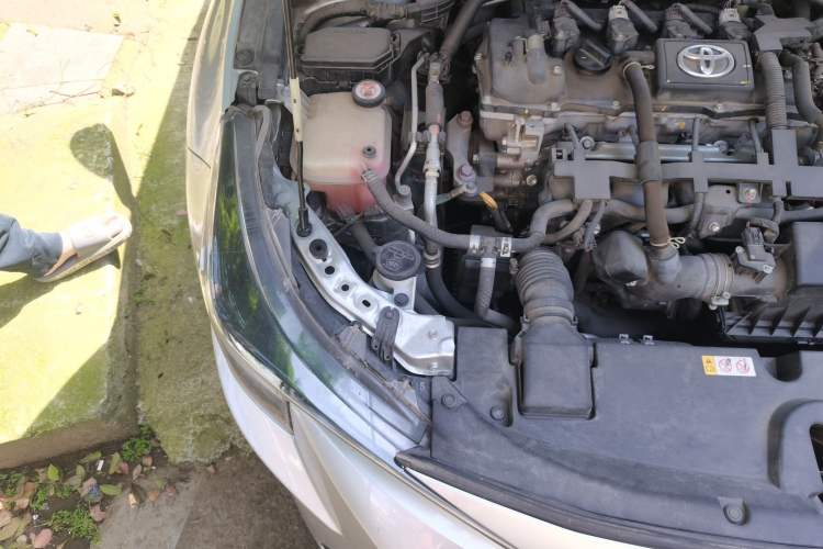 Used Toyota Levin 2021 Dual-Engine 1.8H E-CVT Luxury Edition Engine Bay Right