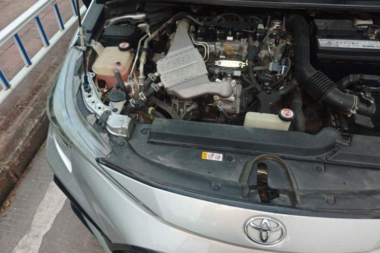 Used Toyota Levin 2021 185T CVT Sport Edition Engine Bay Right