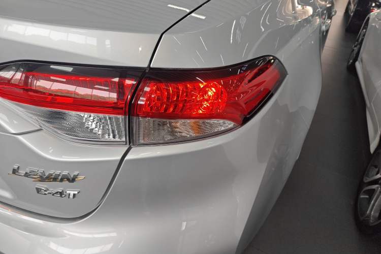 Used Toyota Levin 2021 185T CVT Luxury Edition Exterior 3