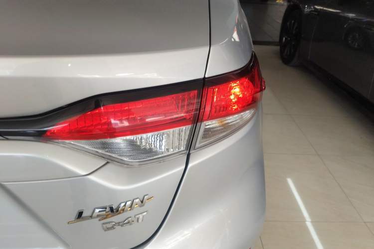 Used Toyota Levin 2021 185T CVT Luxury Edition Exterior 3