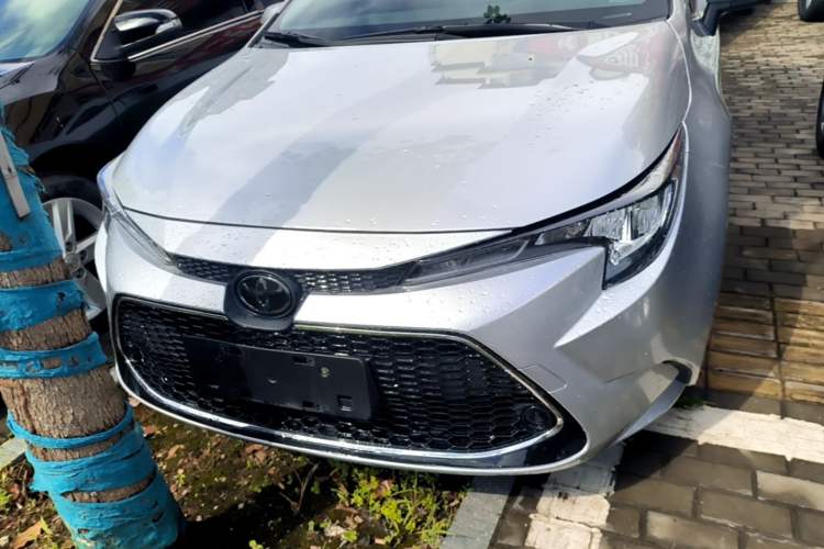 Used Toyota Levin 2021 185T CVT Luxury Edition Front