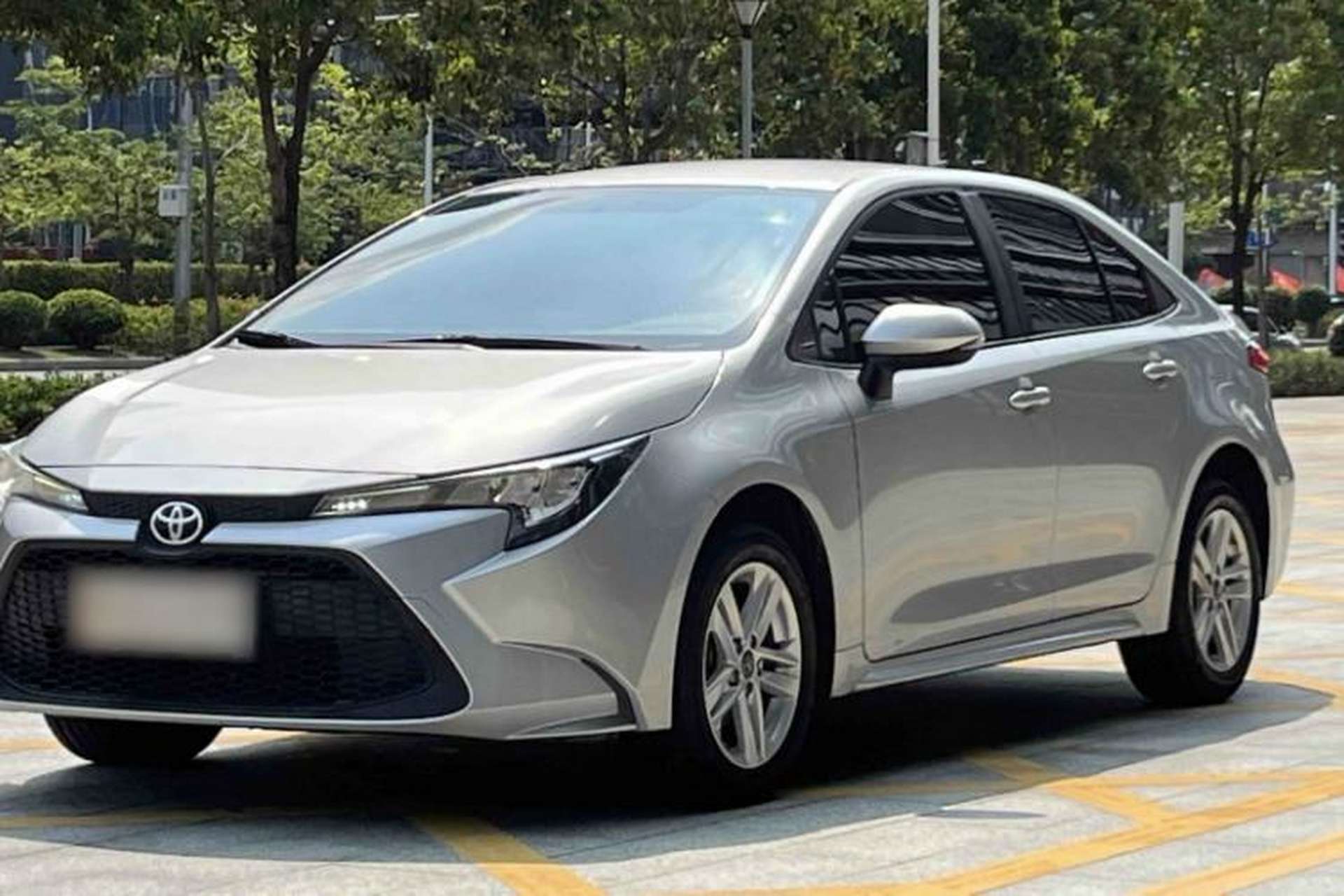 Used Toyota Levin 2021 185T CVT Entry-Level Version Front Left 45 Deg