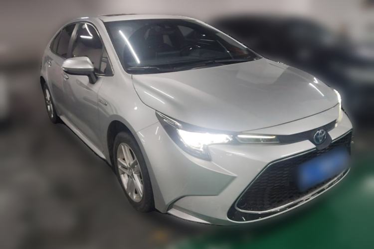 Used Toyota Levin 2021 Dual-Engine 1.8H E-CVT Luxury Edition Front Right 45 Deg