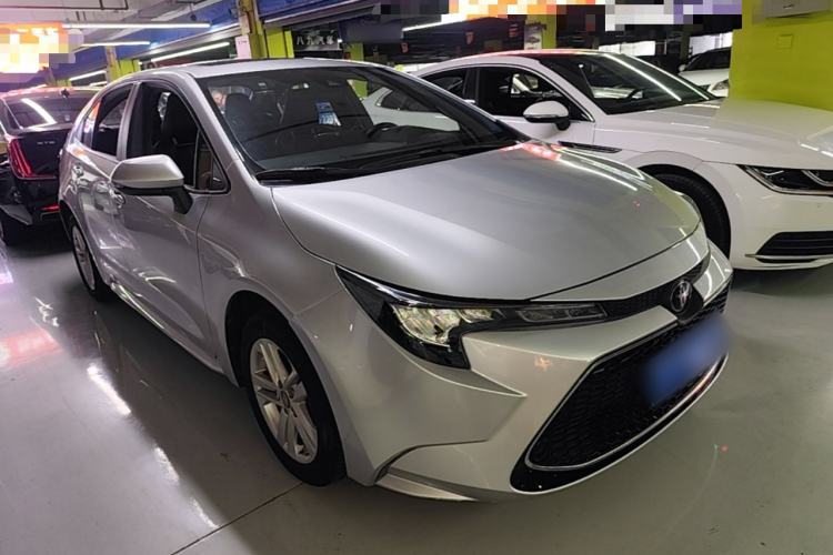 Used Toyota Levin 2021 185T CVT Luxury Edition Front Right 45 Deg