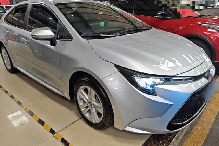 Used Toyota Levin 2021 185T CVT Luxury Edition Front Right 45 Deg
