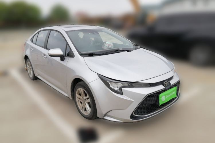 Used Toyota Levin 2021 185T CVT Luxury Edition Front Right 45 Deg