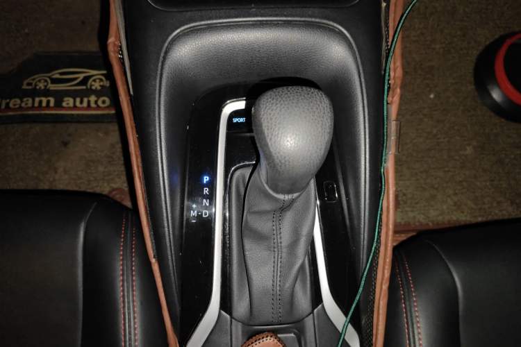 Used Toyota Levin 2021 185T CVT Luxury Edition Gear Lever