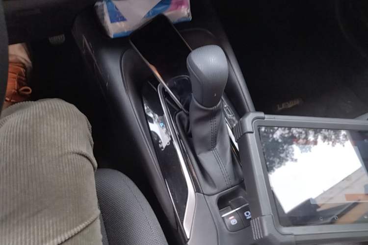 Used Toyota Levin 2021 185T CVT Luxury Edition Gear Lever