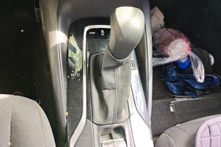 Used Toyota Levin 2021 185T CVT Luxury Edition Gear Lever