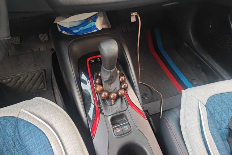 Used Toyota Levin 2021 Dual-Motor 1.8H E-CVT Sport Edition Gear Lever