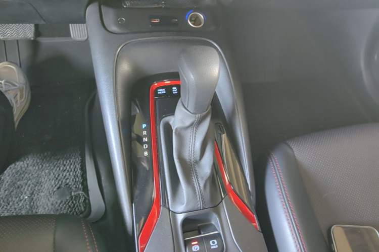 Used Toyota Levin 2021 Dual-Motor 1.8H E-CVT Sport Edition Gear Lever