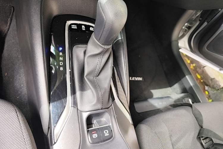 Used Toyota Levin 2021 Dual-Engine 1.8H E-CVT Luxury Edition Gear Lever