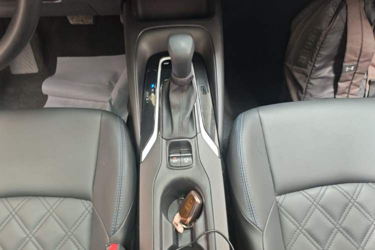 Used Toyota Levin 2021 185T CVT Luxury Edition Gear Lever