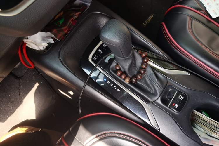 Used Toyota Levin 2021 Dual-Engine 1.8H E-CVT Luxury Edition Gear Lever