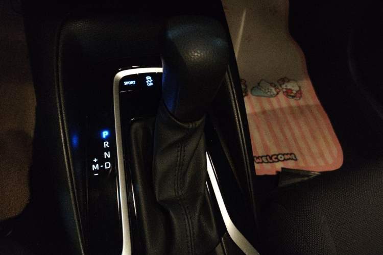 Used Toyota Levin 2021 TNGA 1.5L CVT Leading Edition Gear Lever