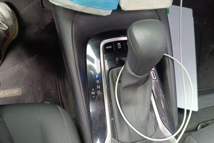 Used Toyota Levin 2021 185T CVT Luxury Edition Gear Lever