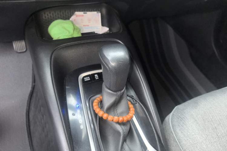 Used Toyota Levin 2021 Dual-Motor 1.8H E-CVT Progressive Edition Gear Lever