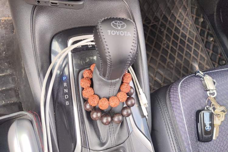 Used Toyota Levin 2021 Dual-Motor 1.8H E-CVT Progressive Edition Gear Lever