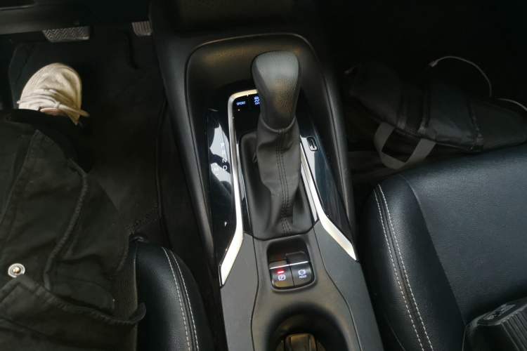 Used Toyota Levin 2021 185T CVT Luxury Edition Gear Lever