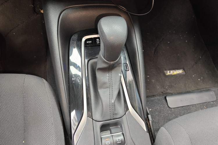 Used Toyota Levin 2021 185T CVT Luxury Edition Gear Lever