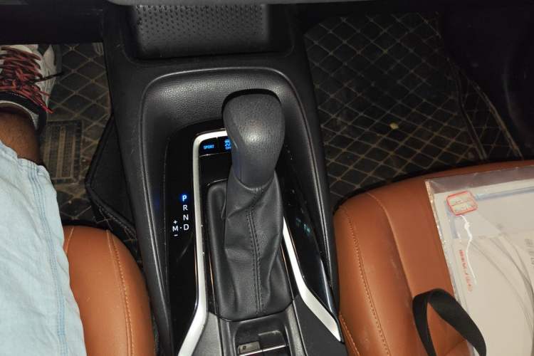 Used Toyota Levin 2021 TNGA 1.5L CVT Leading Edition Gear Lever