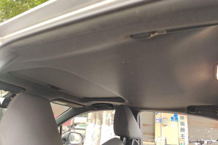 Used Toyota Levin 2021 185T CVT Luxury Edition Headliner