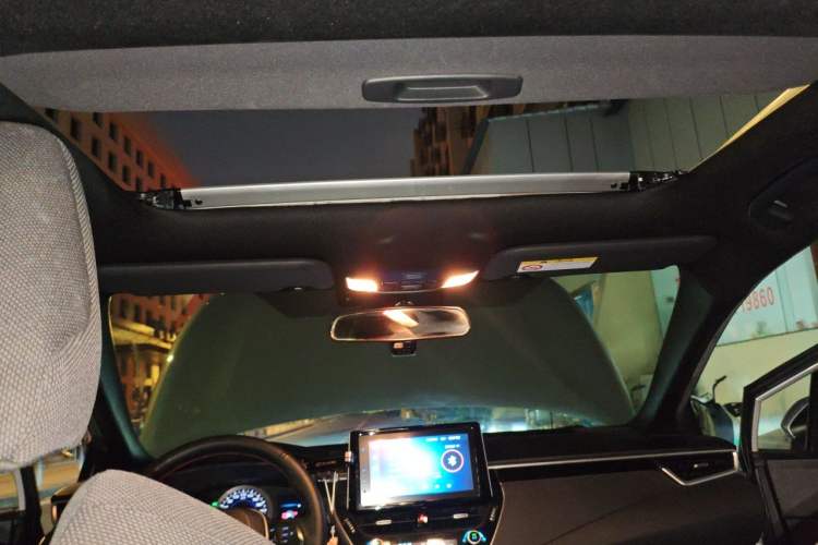Used Toyota Levin 2021 Dual-Engine 1.8H E-CVT Luxury Edition Headliner