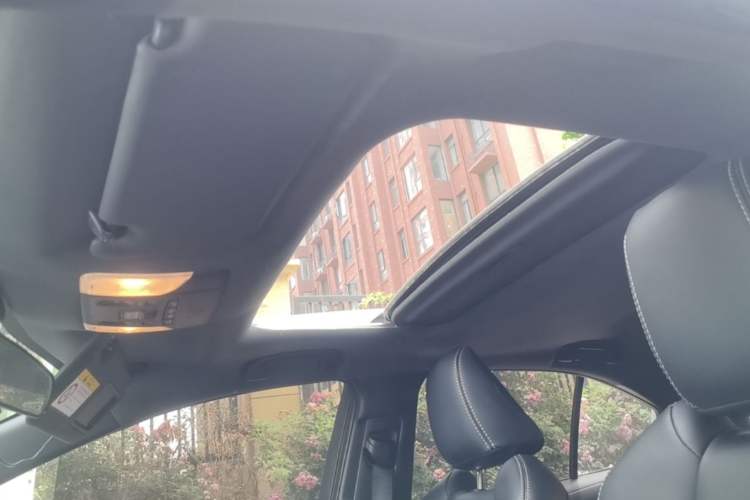 Used Toyota Levin 2021 Dual-Engine 1.8H E-CVT Luxury Edition Headliner