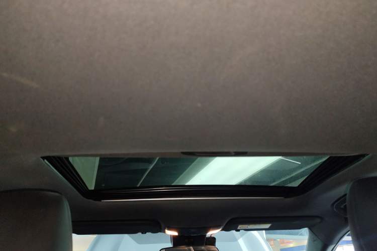 Used Toyota Levin 2021 185T CVT Luxury Edition Headliner