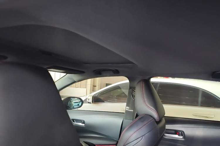 Used Toyota Levin 2021 Dual-Motor 1.8H E-CVT Sport Edition Headliner