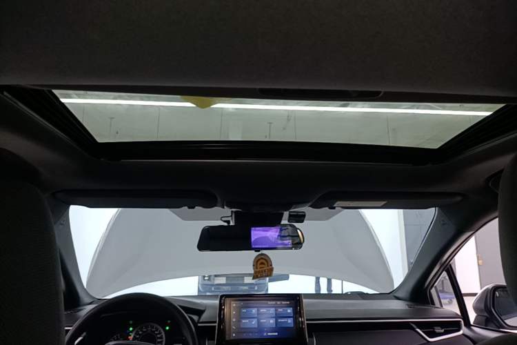 Used Toyota Levin 2021 185T CVT Luxury Edition Headliner