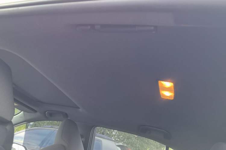 Used Toyota Levin 2021 185T CVT Luxury Edition Headliner